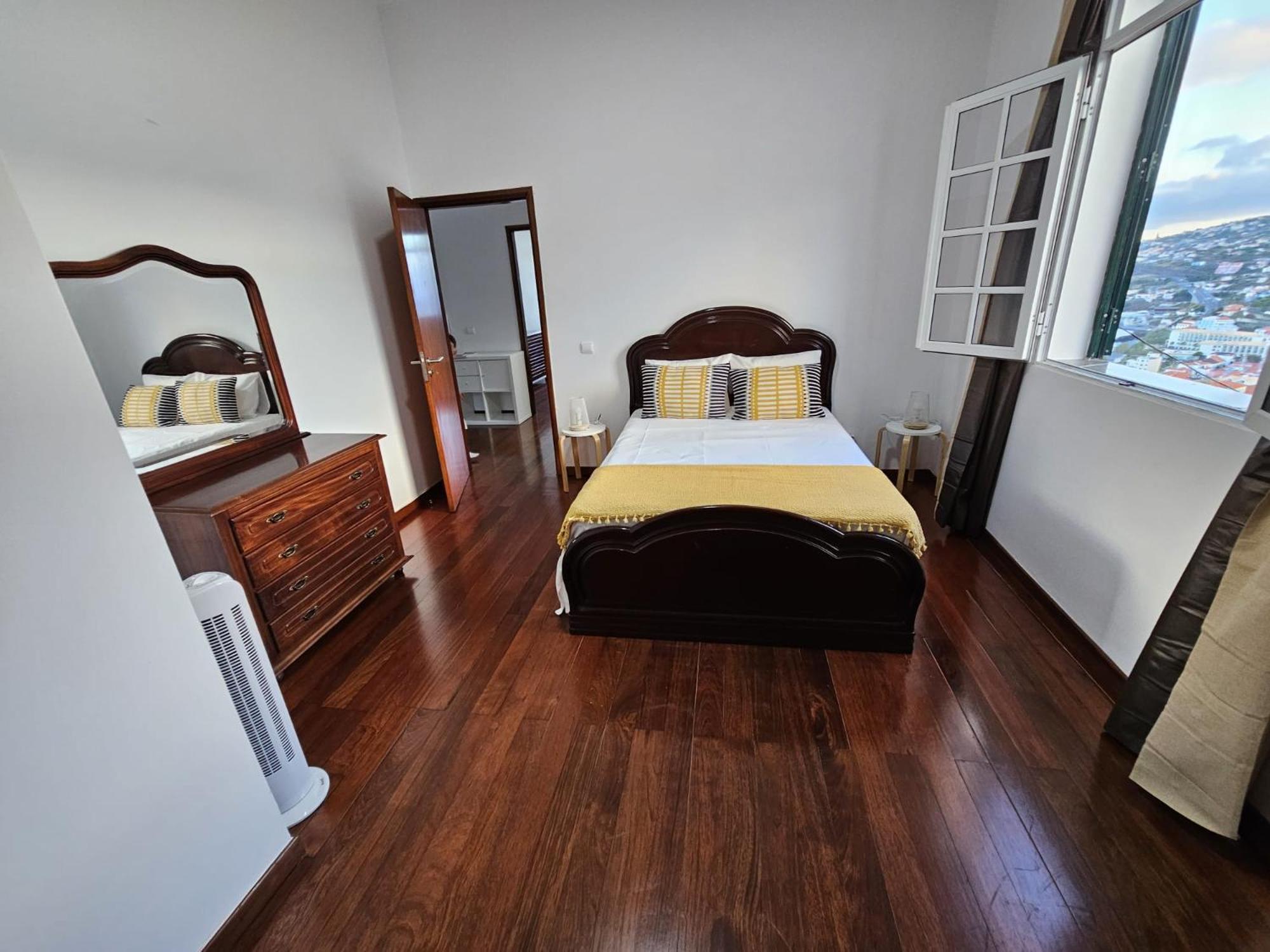 The View Apartment Santa Cruz  Ngoại thất bức ảnh